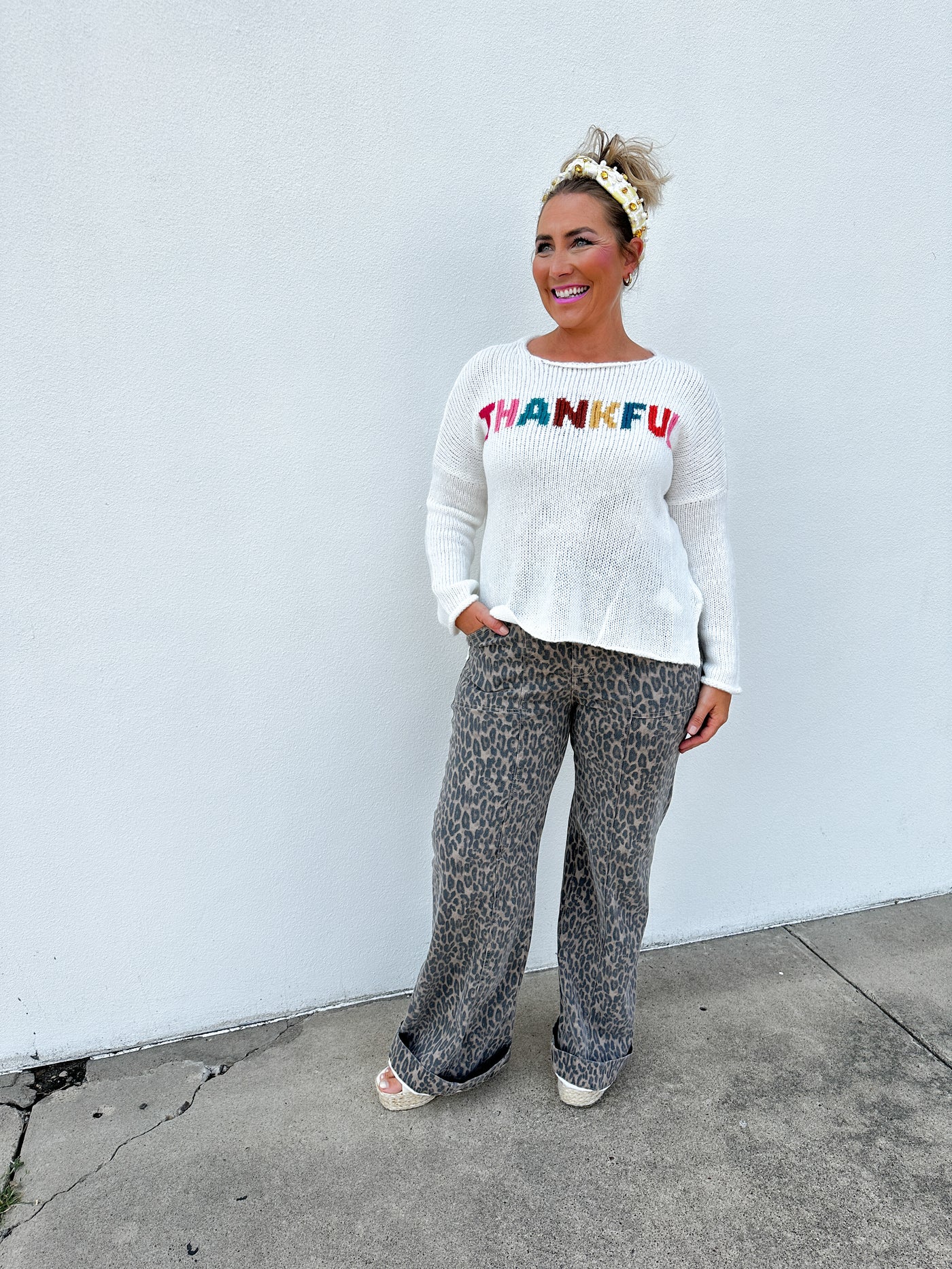 THANKFUL Pure Snow CREW CHUNKY Sweater