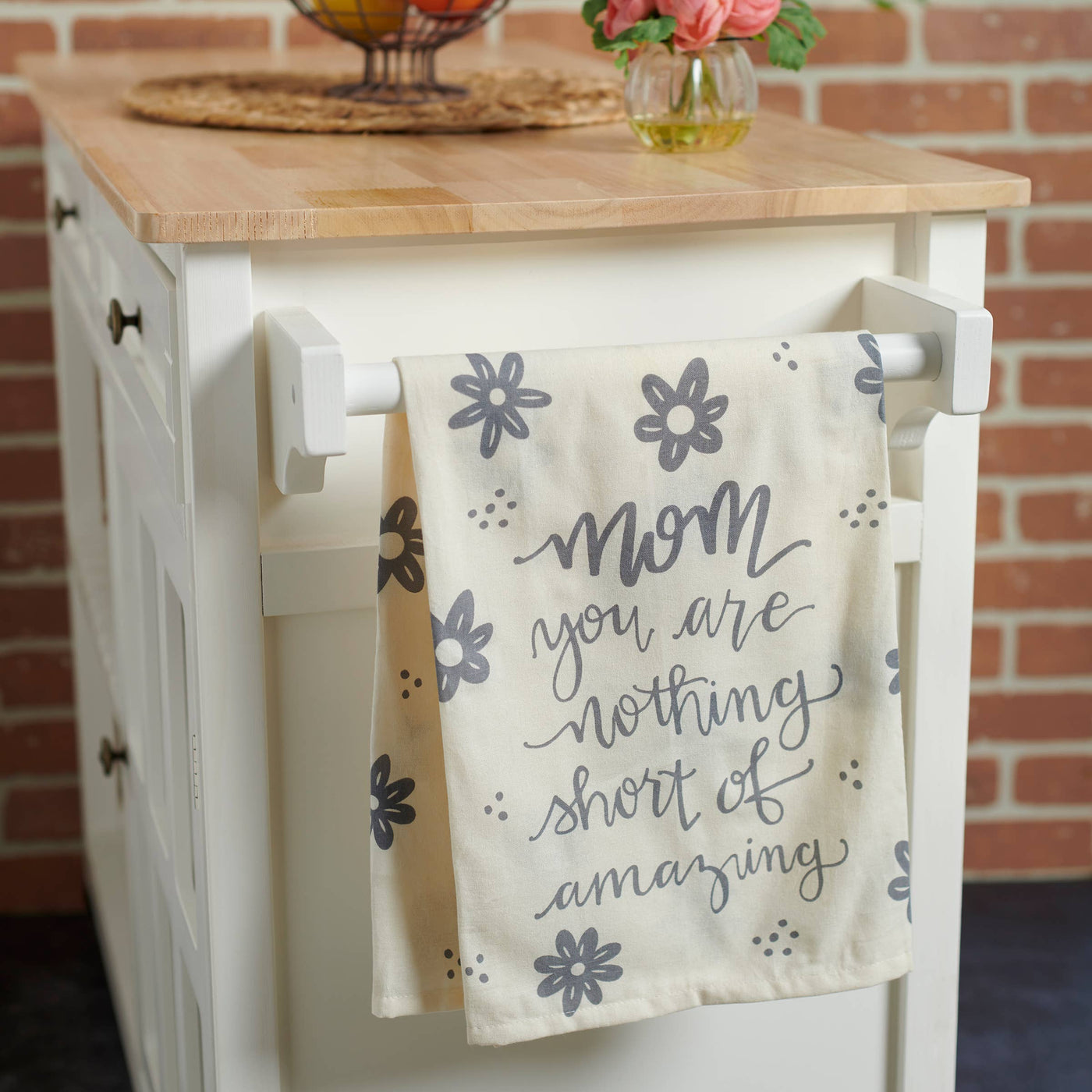 Mom Amazing Kitchen Towel