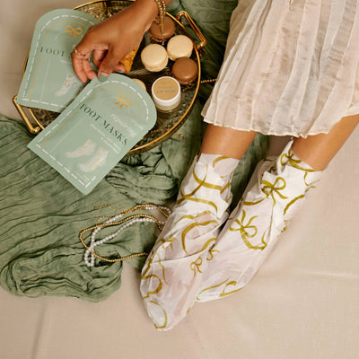 2 Pair Foot Masks with Palo Santo & Peppermint