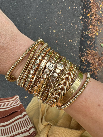 Golden Slimmed Rounded Bracelet