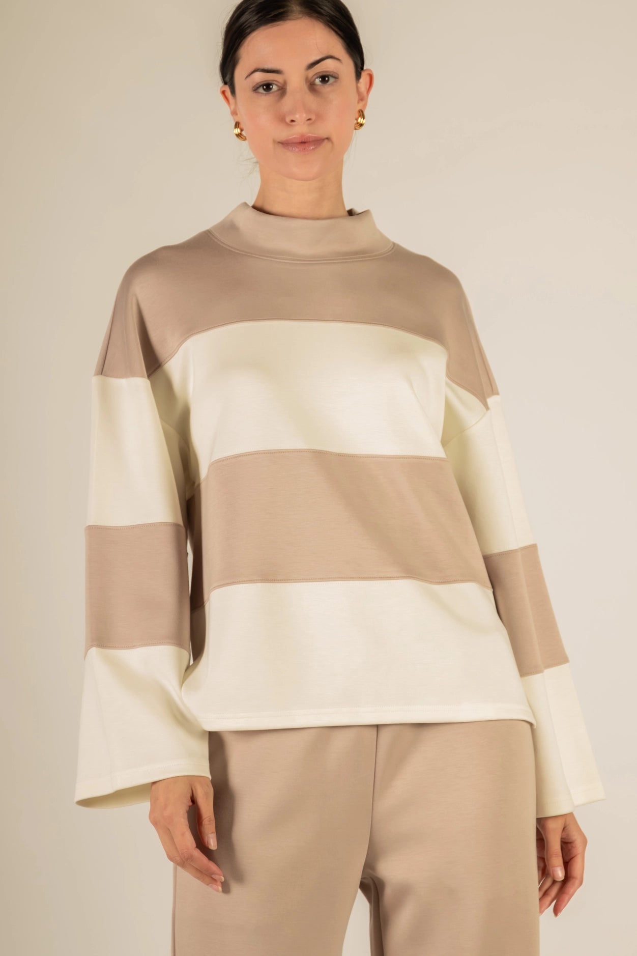 Butter Modal Taupe & Ivory Wide Sleeve Top