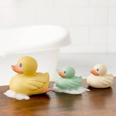 Itzy Ducky Family™ - Bath Toys