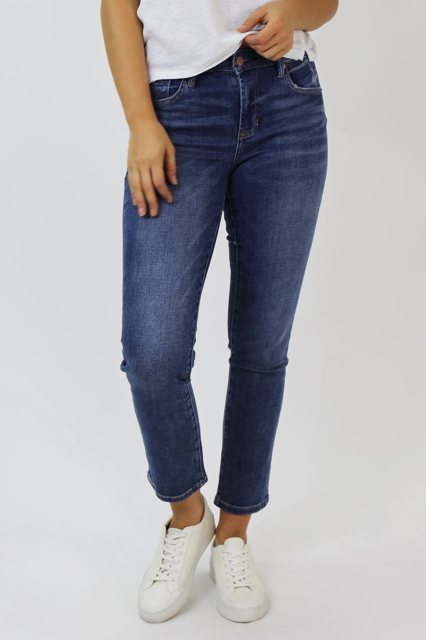 BLAIRE HIGH RISE ANKLE SLIM STRAIGHT JEANS SOUTH BAY