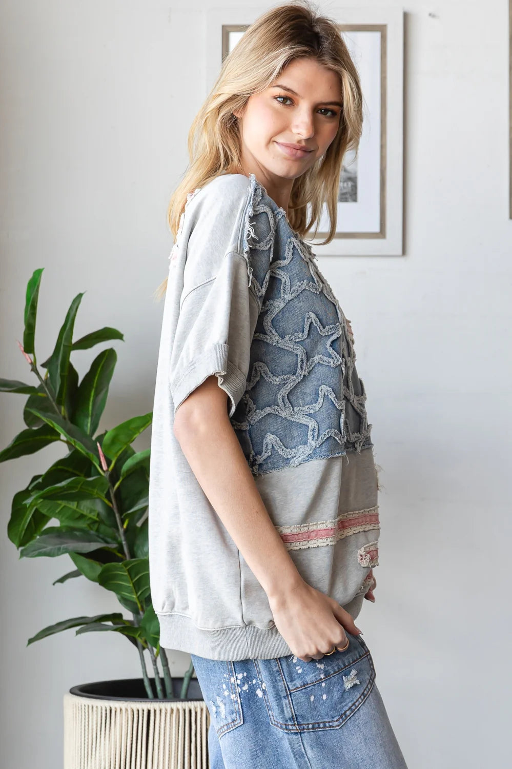AMERICAN FLAG PULLOVER KNIT TOP